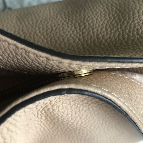 MICHAEL KORS New 3 compartment bag - Picture 7 of 11